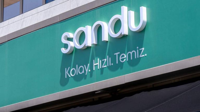 Akra Hotels, Sandu’yu tanıttı