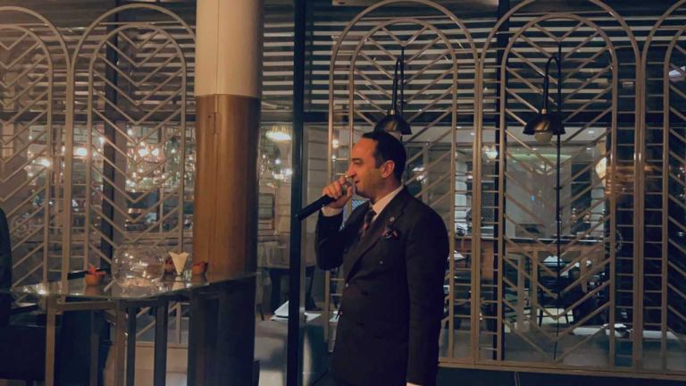 Sheraton Grand Adana, 90’lar konseptli etkinlikte iş ortaklarını buluşturdu