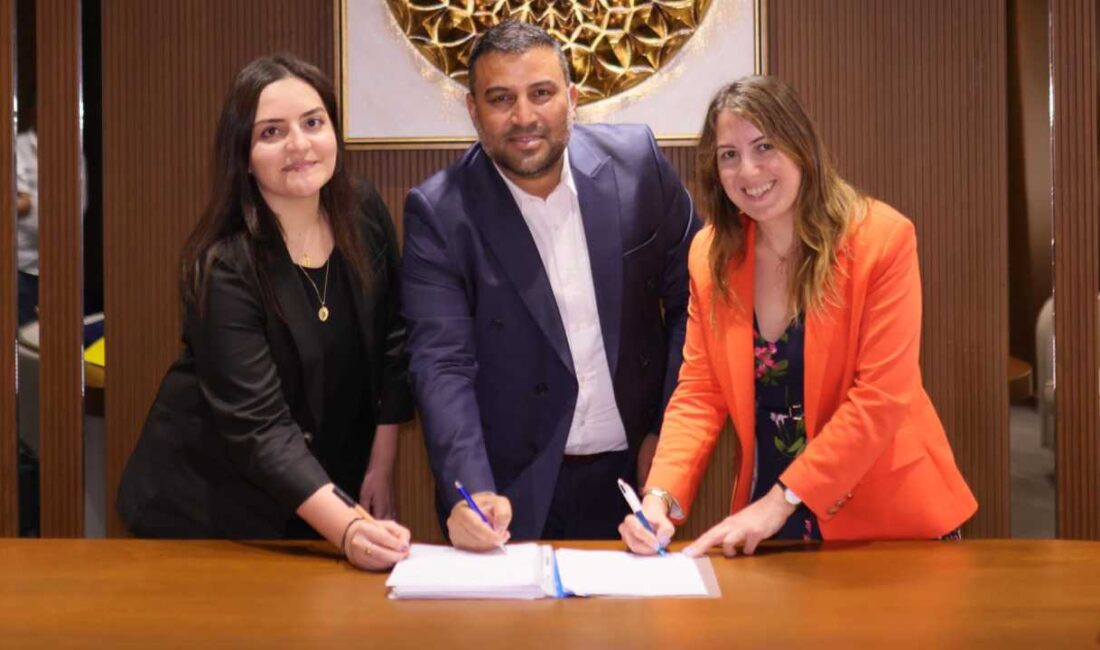 Marriott International Uluslararası Otel Geliştirme Direktörü Zeynep Sinem Konca, Four