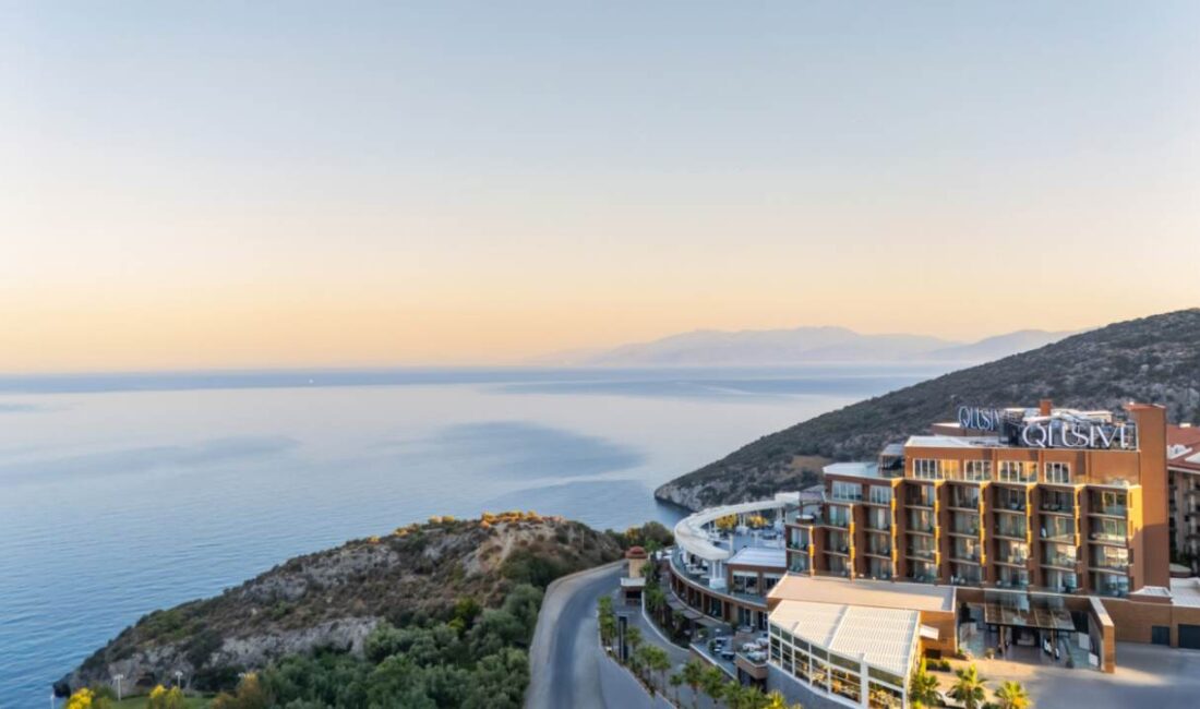 Qlusive Hotel kapılarını açtı Lüks ve zarafetin yeni noktası Qlusive Hotel, Aydın Kuşadası'nda misafirlerini