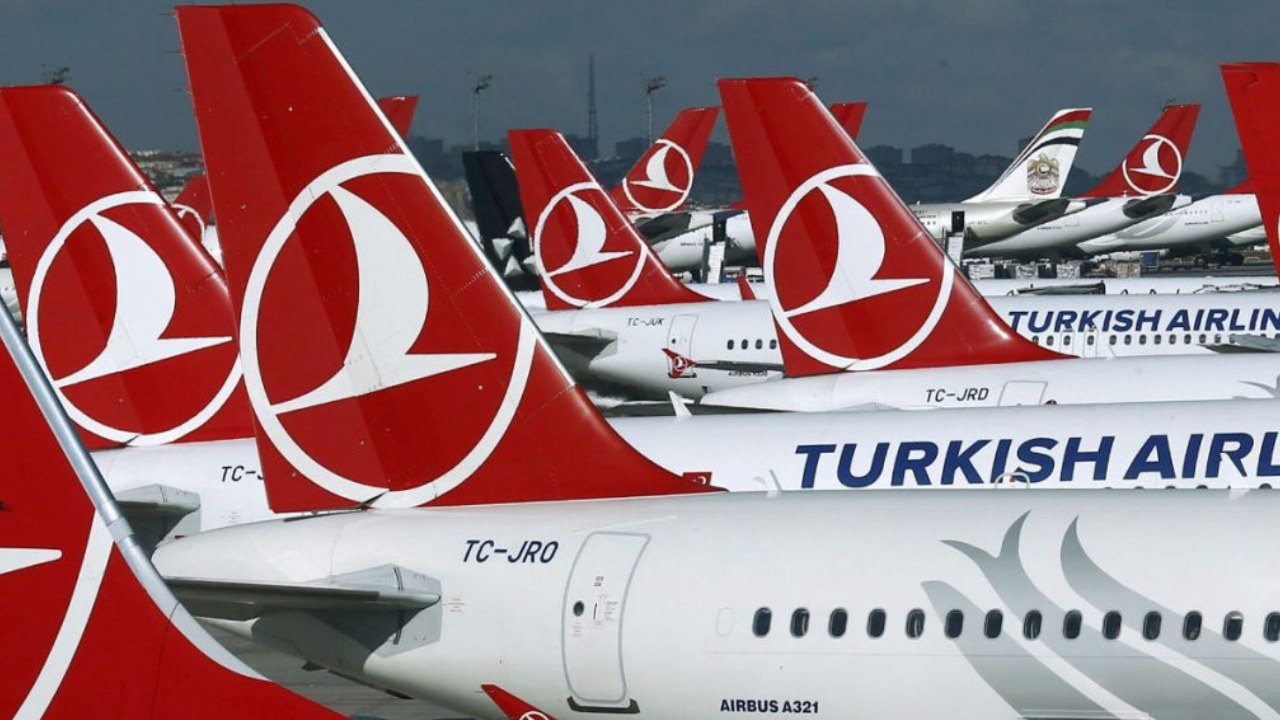 Saygın kredi derecelendirme kurulu Fitch, yaptığı paylaşımda THY'nin İspanyol havayolu