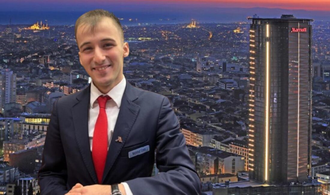 İstanbul Marriott Hotel Şişli’nin ön büro temsilcisi Mehmet Emin Erdoğan oldu Turizm ve konaklama sektöründe genç yaşına rağmen dikkat çeken bir