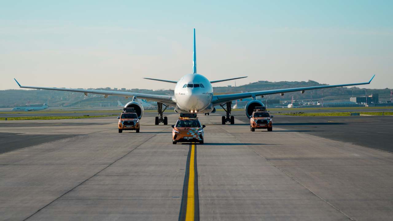 Air Transat, Kuzey Amerika'dan İstanbul'a düzenli uçuşlara başladı
