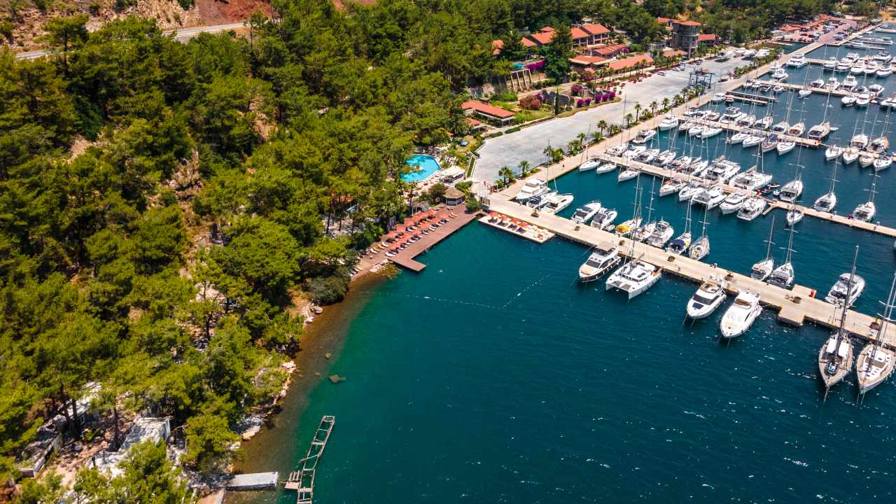 Martı Hemithea lüks deneyimini Ege ile buluşturuyor