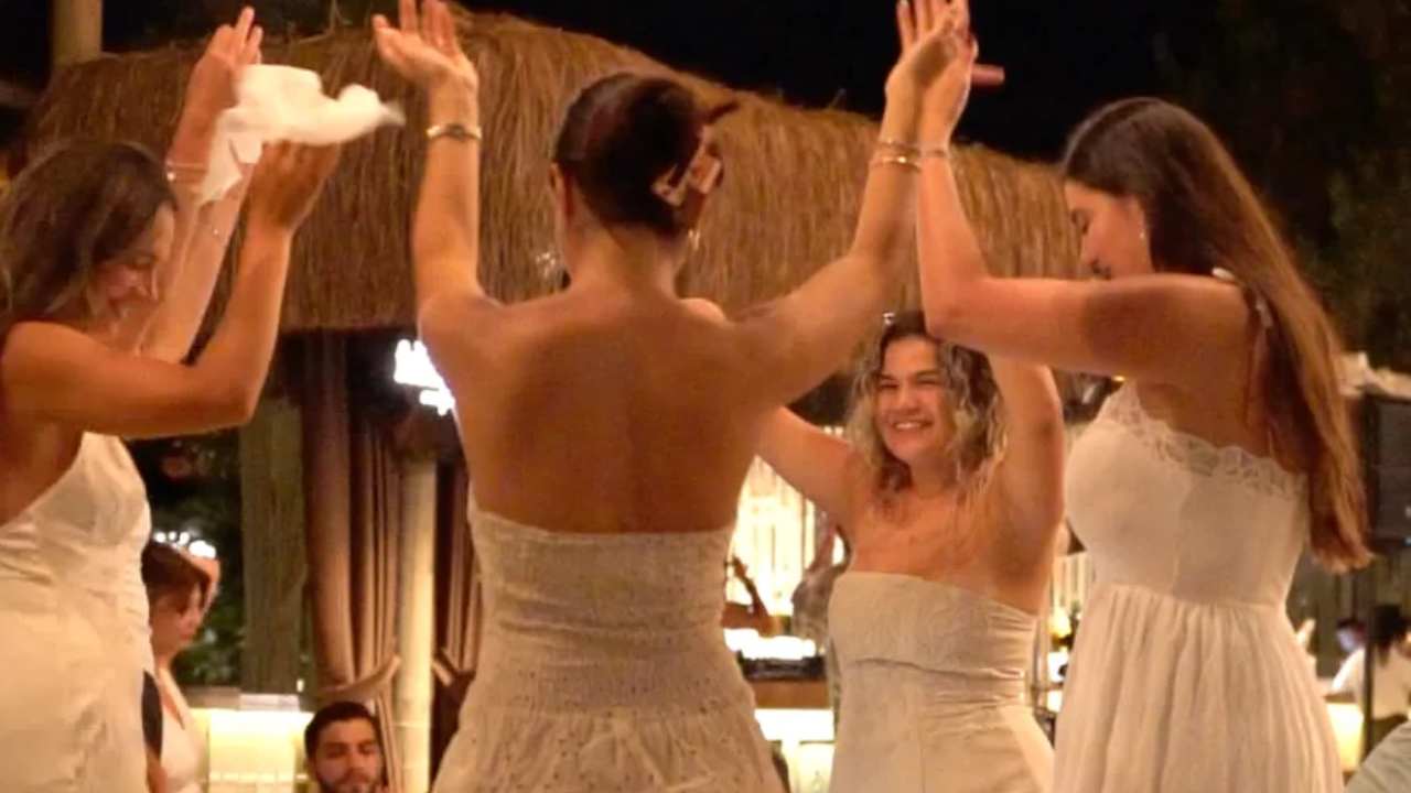 Bodrum'daki eksiği gördü, 'Ferhunde' ile yola çıktı! Serhat Doğramacı, misafirlerini ağırlamaya başladı