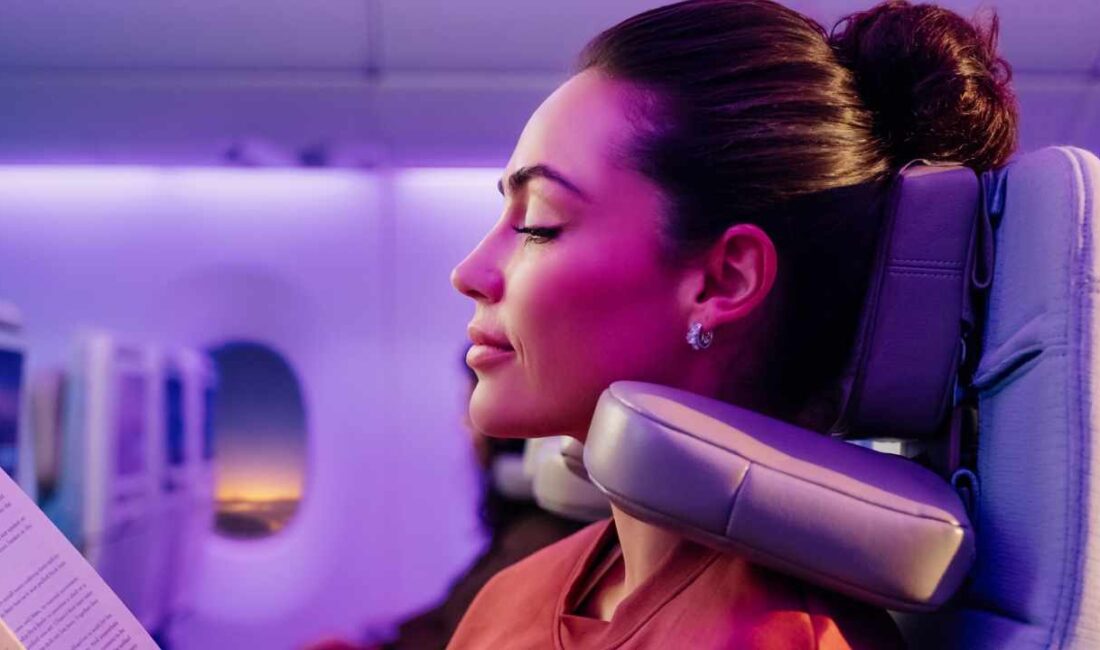 Emirates, ekonomi sınıfı yolcularının seyahat deneyimini geliştirmek hedefiyle dünyanın ilk