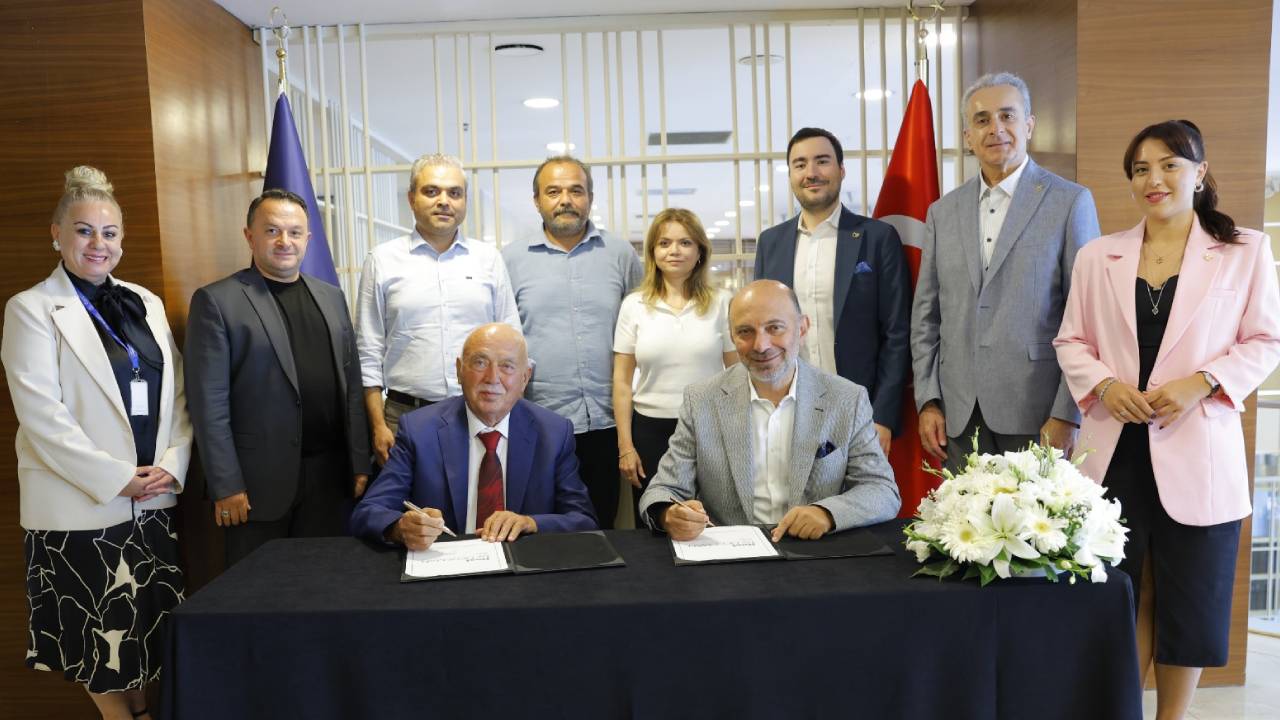 Karadeniz'in Ege kasabası olarak bilinen Ordu'nun Ünye ilçesine Dedeman yatırıma