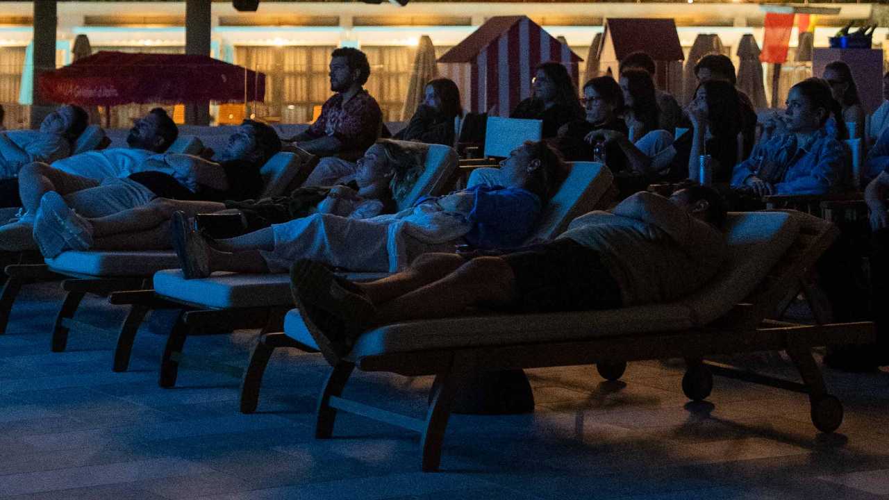 Hilton Istanbul Bosphorus’un havuz başı noktası Bosolei, sinema tarihindeki kült